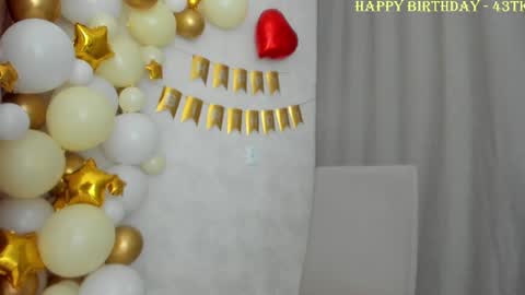 Snapshot of why_again_me chatting on 20, 1, 2025 Veronica online show from 20, 1, 2025