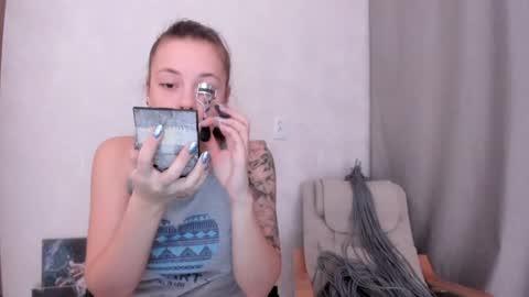 Snapshot of why_again_me chatting on 6, 2, 2025 Veronica online show from 6, 2, 2025