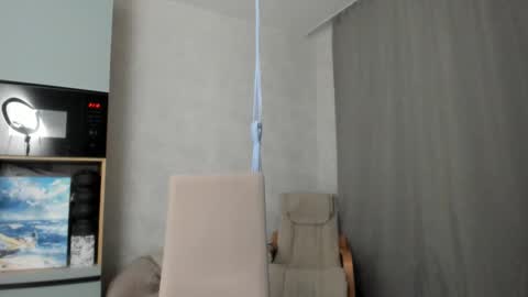 Snapshot of why_again_me chatting on 27, 9, 2025 Veronica online show from 27, 9, 2025