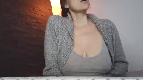 Ms Sultry online show from 5, 1, 2026