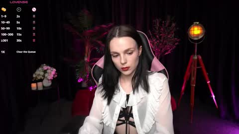 Snapshot of wild_alice_me chatting on 10, 3, 2026 Alice online show from 10, 3, 2026