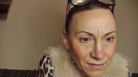 Snapshot of wild_cherrry chatting on 18, 11, 2025 Nataly online show from 18, 11, 2025