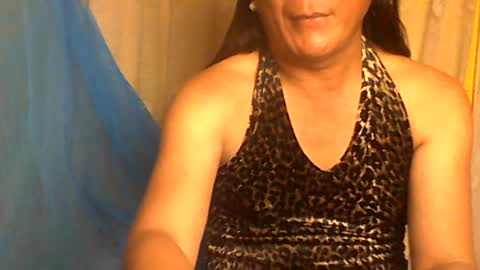 wild_sunflower11 online show from 13, 7, 2026