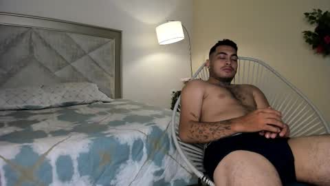 Snapshot of wilddesirecouplex chatting on 16, 9, 2025 Isaac and Mari online show from 16, 9, 2025