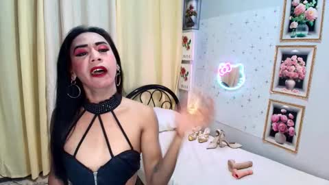 Snapshot of wildnika chatting on 5, 10, 2025 wildnika online show from 5, 10, 2025