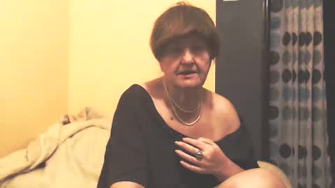 WildRedCat online show from 19, 12, 2025