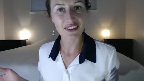 WildRose L - check my Pinned tweet if you dont see me online within 5 minutes after Ive sent email notifications online show from 26, 9, 2025