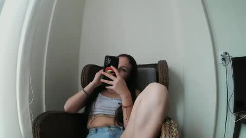 Snapshot of wildstrawberry30 chatting on 16, 1, 2025 Wild Strawberry online show from 16, 1, 2025