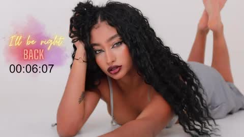 Ms Willow online show from 5, 4, 2026