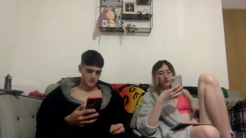 willy_est_95 online show from 23, 4, 2026