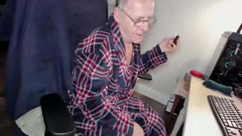 Snapshot of willyskynn chatting on 18, 7, 2026 WillySkynn online show from 18, 7, 2026