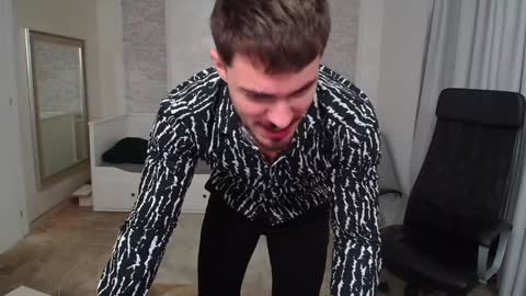 WilsonJules online show from 30, 12, 2024