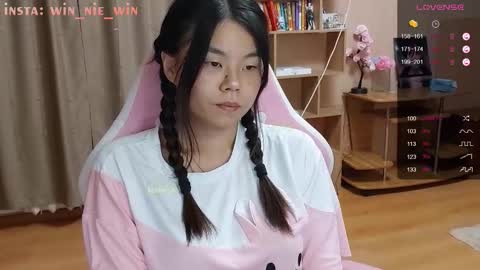 Winnie online show from 8, 9, 2025