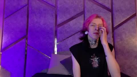 Winchester Hanna online show from 13, 7, 2026