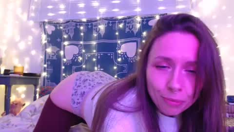 Eevie online show from 4, 12, 2024