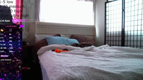 Snapshot of winnieatplay chatting on 5, 1, 2025 Winnie online show from 5, 1, 2025