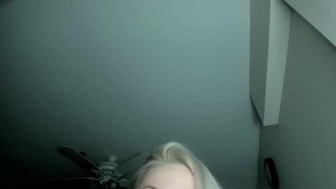 Snapshot of winter_miracle chatting on 11, 2, 2026 Winter Miracle online show from 11, 2, 2026