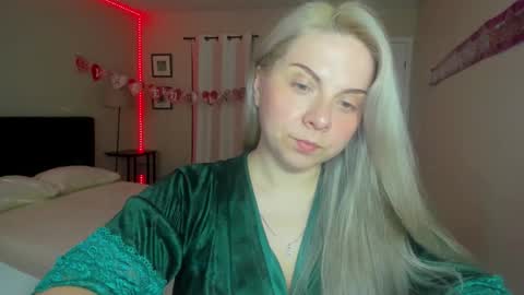 Snapshot of winter_miracle chatting on 15, 2, 2026 Winter Miracle online show from 15, 2, 2026