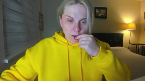 Snapshot of winter_miracle chatting on 27, 2, 2026 Winter Miracle online show from 27, 2, 2026