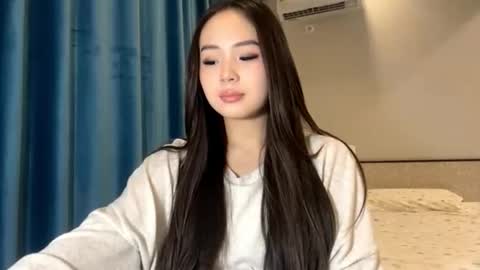 Amina online show from 2, 12, 2025