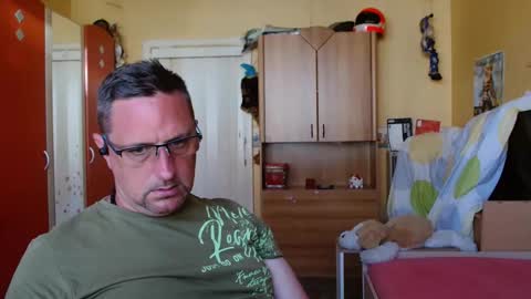 Dirty online show from 25, 5, 2026
