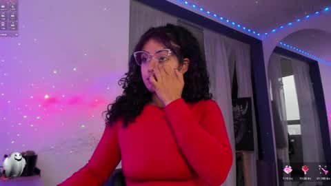     Luna Violeta  A r t i s t  online show from 7, 3, 2025