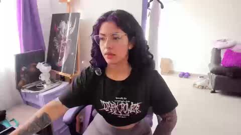     Luna Violeta  A r t i s t  online show from 8, 9, 2025