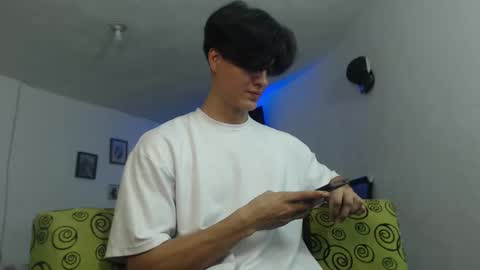 Snapshot of with_ken chatting on 31, 1, 2025 Ken online show from 31, 1, 2025