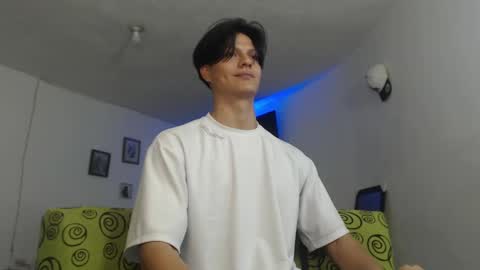 Snapshot of with_ken chatting on 3, 2, 2025 Ken online show from 3, 2, 2025