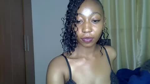 girlie o online show from 26, 2, 2025