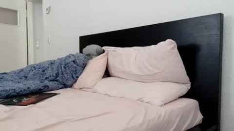 Snapshot of wizzman2442 chatting on 21, 2, 2025 wizzman2442 online show from 21, 2, 2025