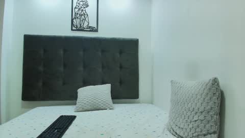  W O L F  online show from 3, 3, 2025