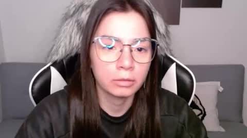 Alex online show from 8, 10, 2025