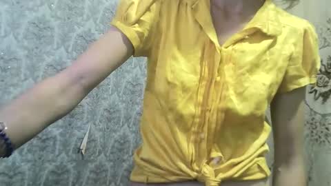 Snapshot of wolfxsnow chatting on 27, 9, 2025 wolfxsnow online show from 27, 9, 2025