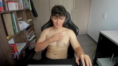 Snapshot of wolker_allan chatting on 9, 1, 2026 wolker_allan online show from 9, 1, 2026