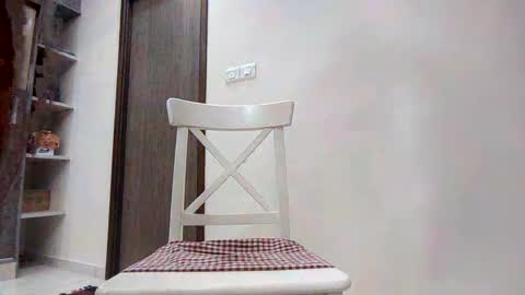 Snapshot of womb_raider_1 chatting on 13, 12, 2024 womb_raider_1 online show from 13, 12, 2024