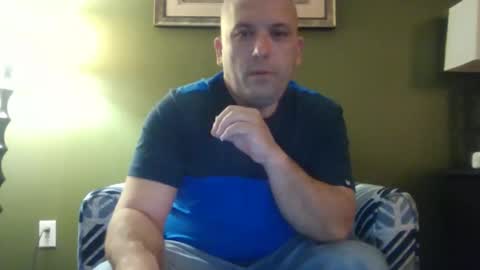 Snapshot of womenlovememan chatting on 9, 2, 2026 Ryan online show from 9, 2, 2026