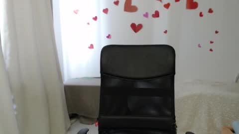 wonderr_woman online show from 9, 5, 2026