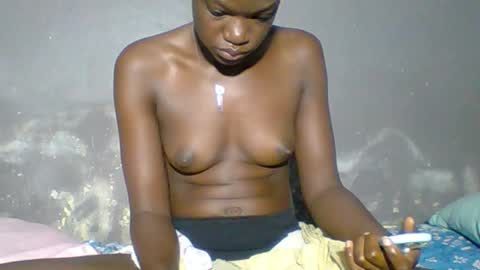 Snapshot of wonders0786 chatting on 29, 9, 2025 Your black bunny online show from 29, 9, 2025