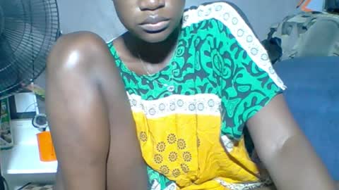 Snapshot of wonders0786 chatting on 30, 10, 2025 Your black bunny online show from 30, 10, 2025