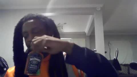 Snapshot of woodpipe69 chatting on 2, 1, 2025 Woodpipe69 online show from 2, 1, 2025