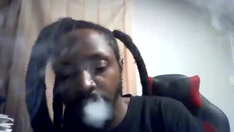 Snapshot of woodpipe69 chatting on 12, 10, 2025 Woodpipe69 online show from 12, 10, 2025