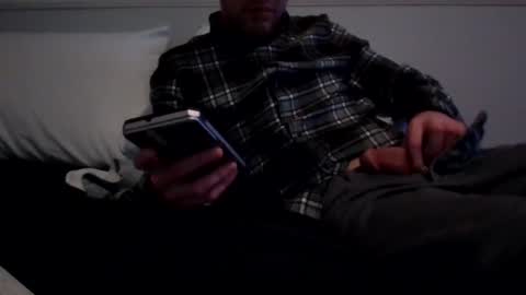 woofwolfxix online show from 7, 3, 2025