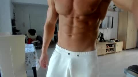 Wolfie online show from 8, 9, 2025