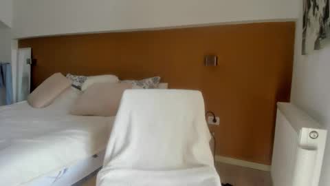 Wolfie online show from 21, 10, 2025