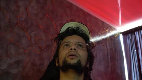 Woondeer online show from 14, 2, 2026