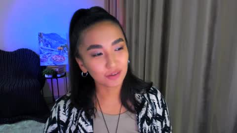 Snapshot of worldofkim chatting on 4, 2, 2025 dudetta Kim online show from 4, 2, 2025