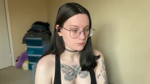 Snapshot of worship_lucina chatting on 7, 2, 2025 Lucina online show from 7, 2, 2025