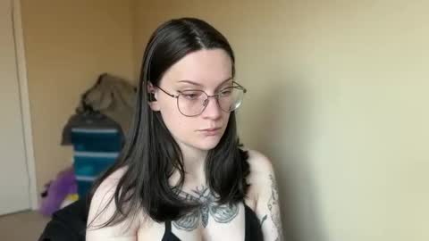 Snapshot of worship_lucina chatting on 10, 2, 2025 Lucina online show from 10, 2, 2025