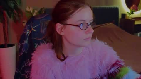 Rebecy online show from 11, 11, 2025